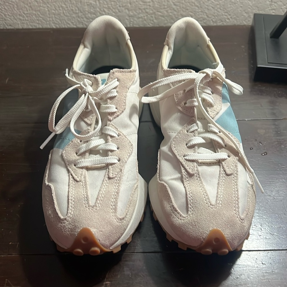 New balance 327 size 8.5 moonbeam storm blue